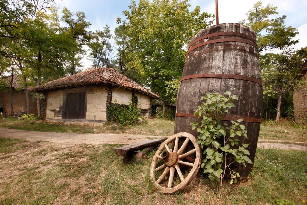 "Pivnica I Smestaj Jovanovic"- Rogljevacke Pivnice Rogljevo 外观 照片