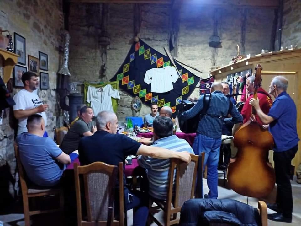 "Pivnica I Smestaj Jovanovic"- Rogljevacke Pivnice Rogljevo 外观 照片